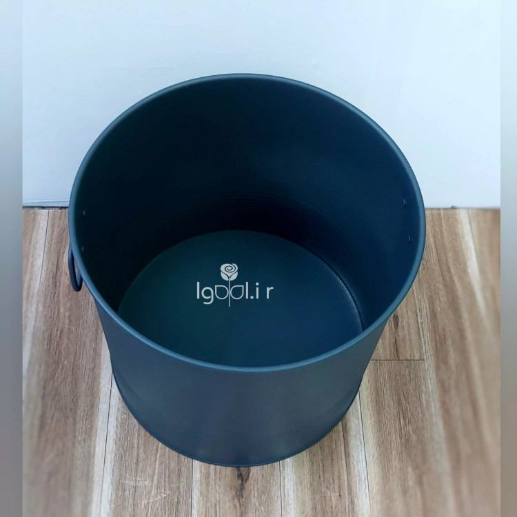 گلدان فلزی لاین رنگ طوسی ( قطر 22 )